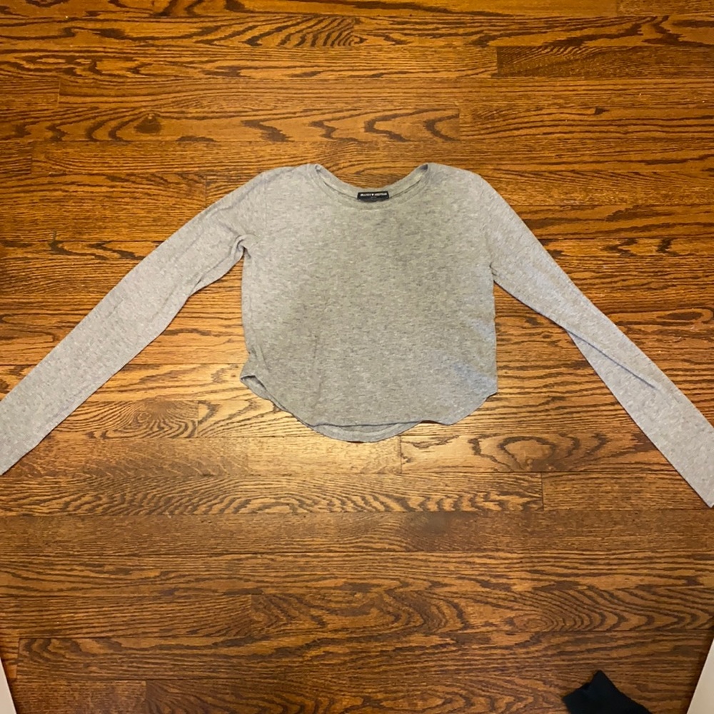 Grey Longsleeve T